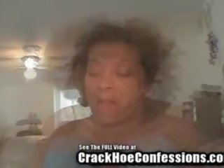 Crack ho बेकार दस्ता के लिए सामाजिक सुरक्षा मनी