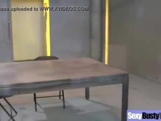 Middle-aged baben (nina elle) med stor melon tuttarna fucks vid-21