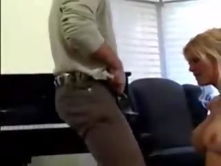 Brooke jahimees suitsetamine täiskasvanud video