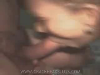 Crackhead phantasie frau verkauft sie muschi bis erhalten hoch einige mehr
