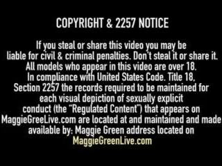 Maggie grön tunga & finger fucks grown-up alexis gyllene
