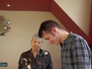 قديم مراهق savana مارس الجنس بواسطة طالب سام bourne
