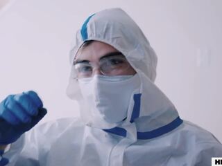 Squirting Woman's First Date During Corona Virus: adult video f1