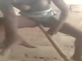 Negra maluca: bezmaksas afrikāņu bumbulīši porno filma 39